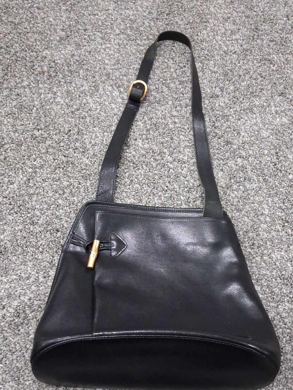 Vintage Longchamp Roseau Black Trapezoid Bucket Shoulder Bag